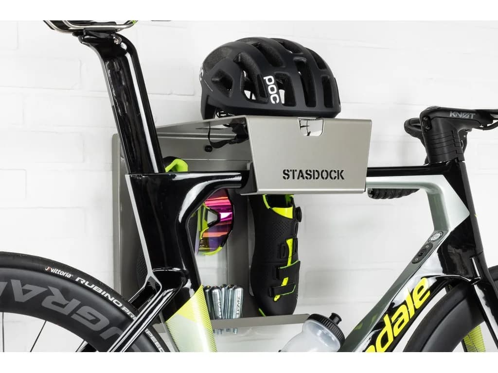 STASDOCK držák na kolo – detail s výbavou